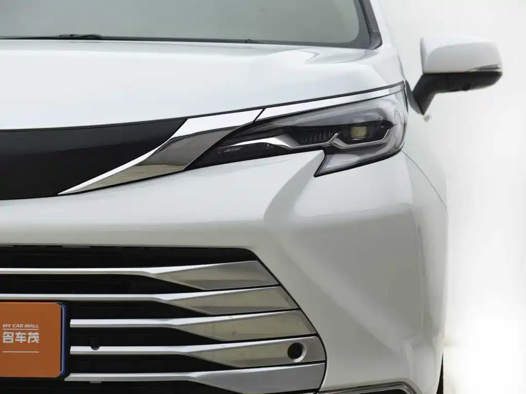 SIENNA 2023 2.5L Hybrid Comfort Edition купить на сайте DeffCars