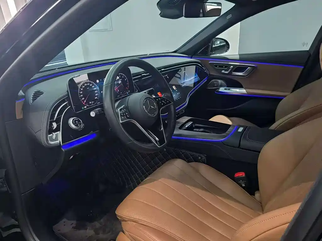 Mercedes-Benz E-Class 2025 E 300 L Luxury Model купить на сайте DeffCars