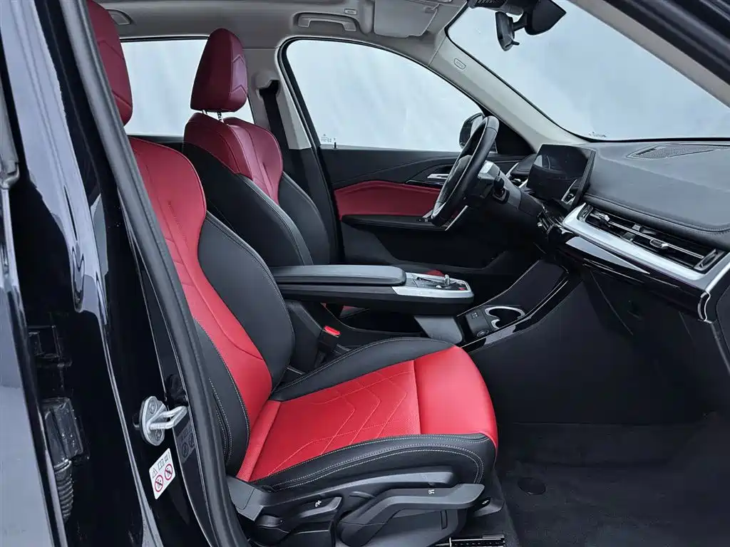 BMW X1 2023 sDrive20Li X Design Package купить на сайте DeffCars