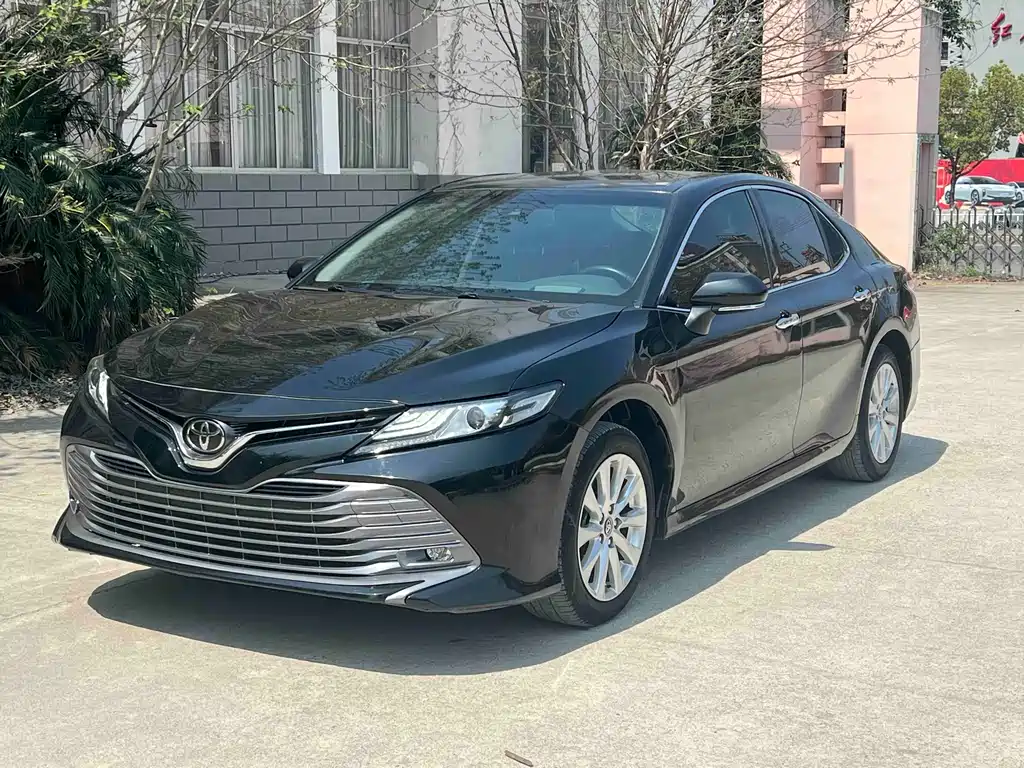 Camry 2019 2.0G Deluxe Edition National V купить на сайте DeffCars