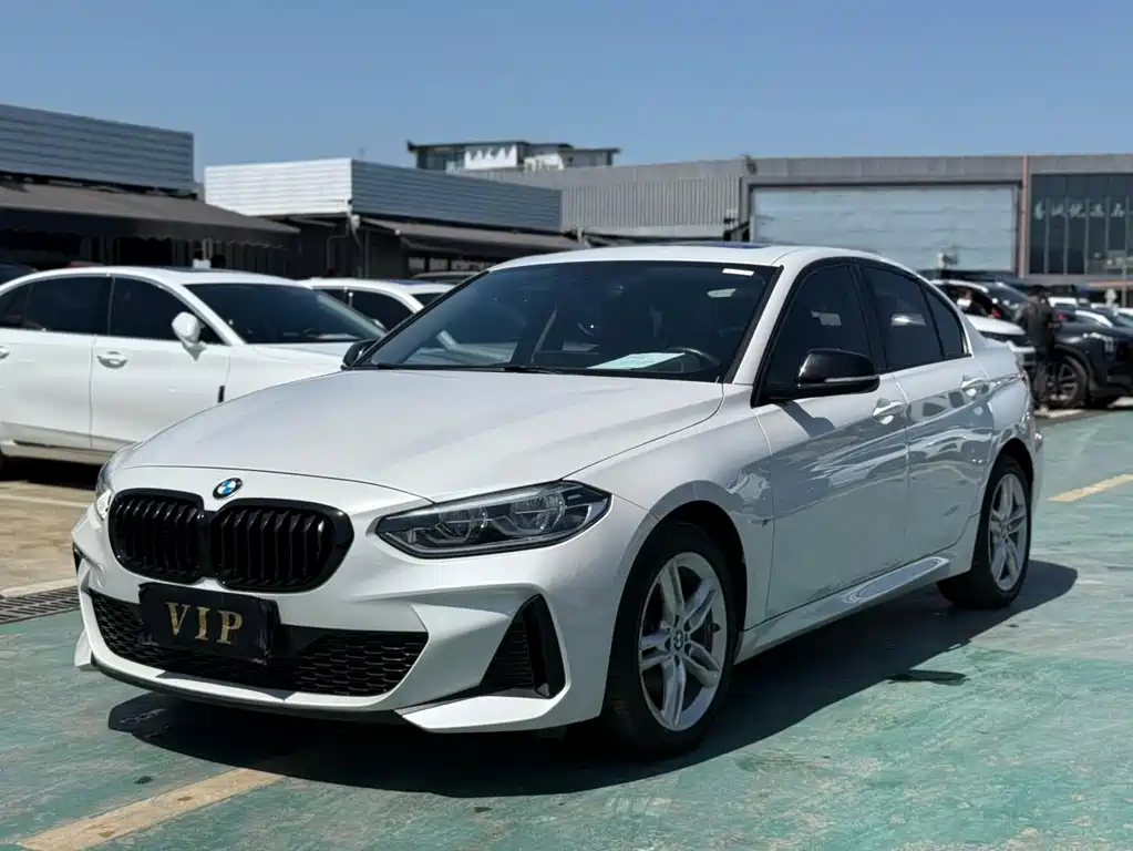 BMW 1 Series 2023 120i M Sports Light Edition купить на сайте DeffCars