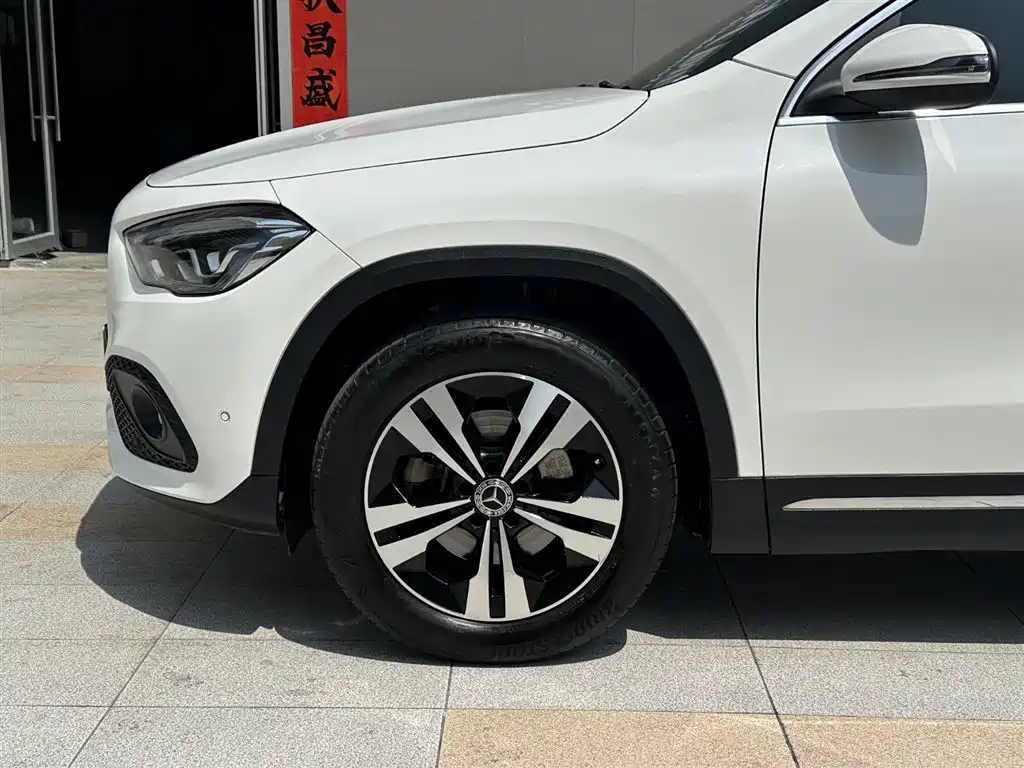 Mercedes-Benz GLA 2022 GLA 200 купить на сайте DeffCars