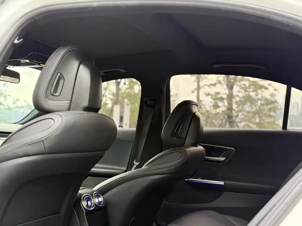 Mercedes-Benz C-Class 2024 Modification 2 C 260 L Sports Edition купить на сайте DeffCars