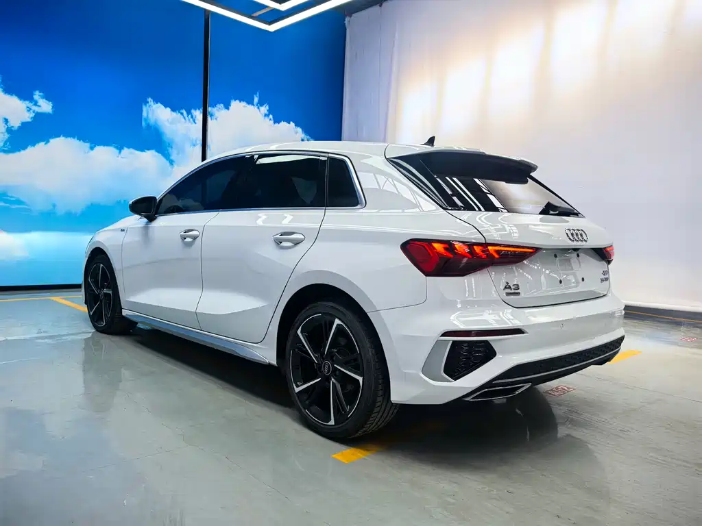 Audi A3 2022 Sportback 35 TFSI stylish and sporty купить на сайте DeffCars