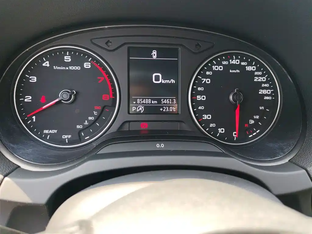 Audi A3 2019 Limousine 35 TFSI Fashion Type National V купить на сайте DeffCars