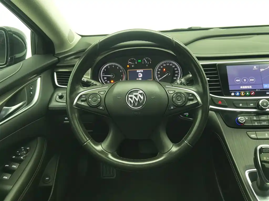 LaCrosse 2021 652T luxury model купить на сайте DeffCars