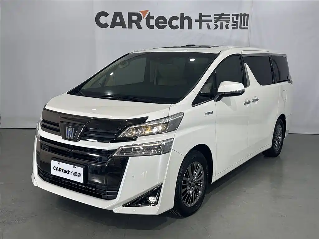 Wilfa 2023 Crown Dual Engine 2.5L HV Premium Edition купить на сайте DeffCars