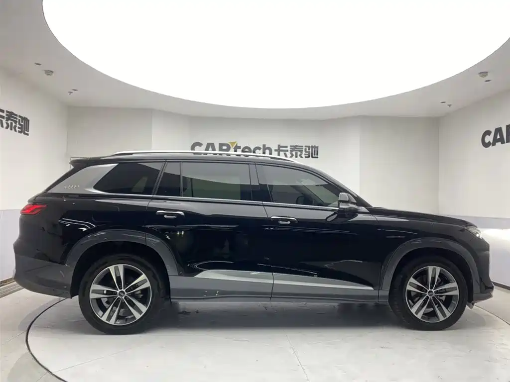 Audi Q6 2023 50 TFSI quattro cloud type Yulin suit купить на сайте DeffCars