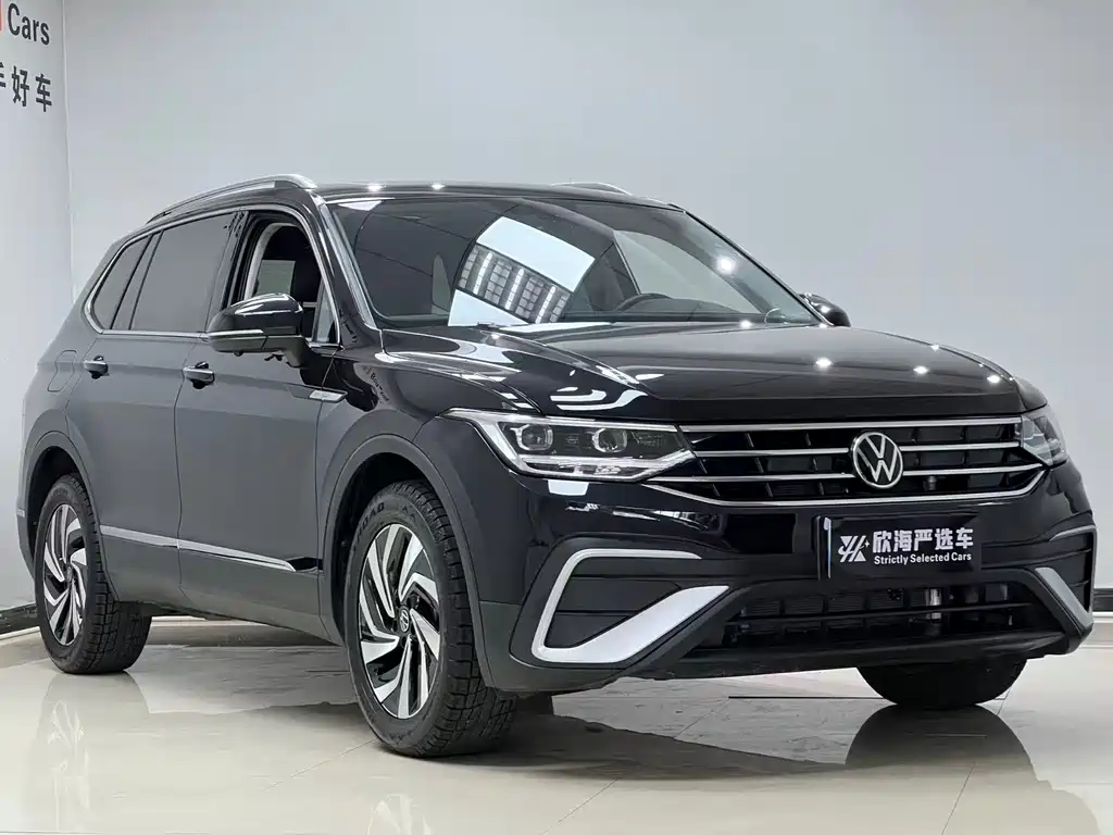 Tiguan L 2023 280TSI automatic two-wheel drive Chaochuang limited edition купить на сайте DeffCars