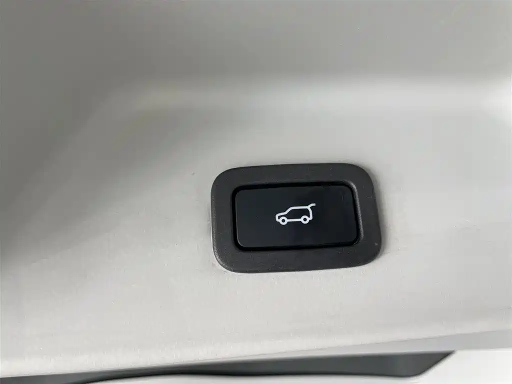 Range Rover 2018 3.0 SC V6 Vogue Edition купить на сайте DeffCars