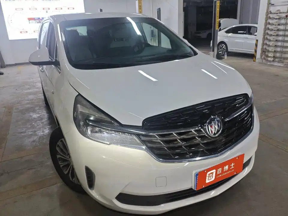 Buick GL8 2022 Land Business Class 652T Comfort купить на сайте DeffCars