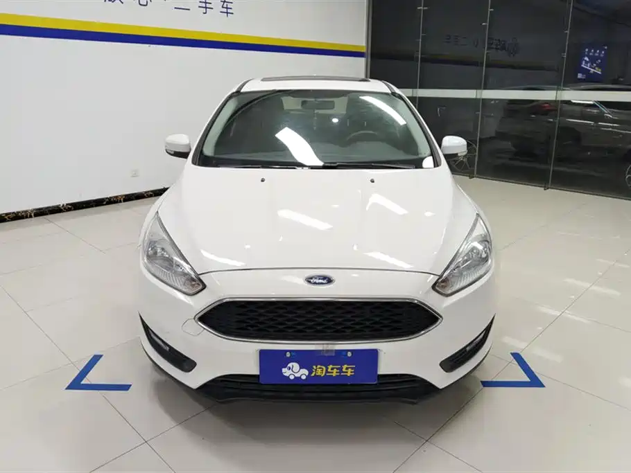 Focus 2018 hatchback classic 1.6L automatic stylish smart mobility version купить на сайте DeffCars