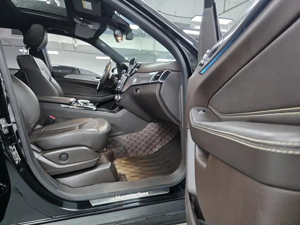 Mercedes-Benz GLS 2018 GLS 320 4MATIC купить на сайте DeffCars