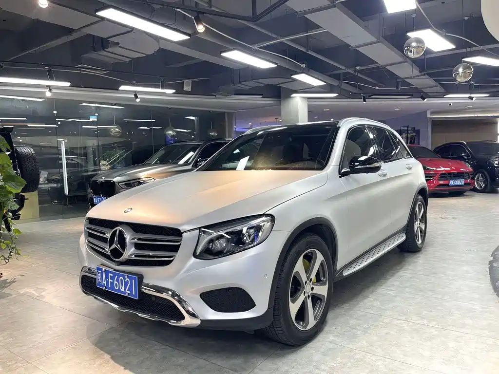 Mercedes-Benz GLC 2016 GLC 300 4MATIC Dynamic купить на сайте DeffCars