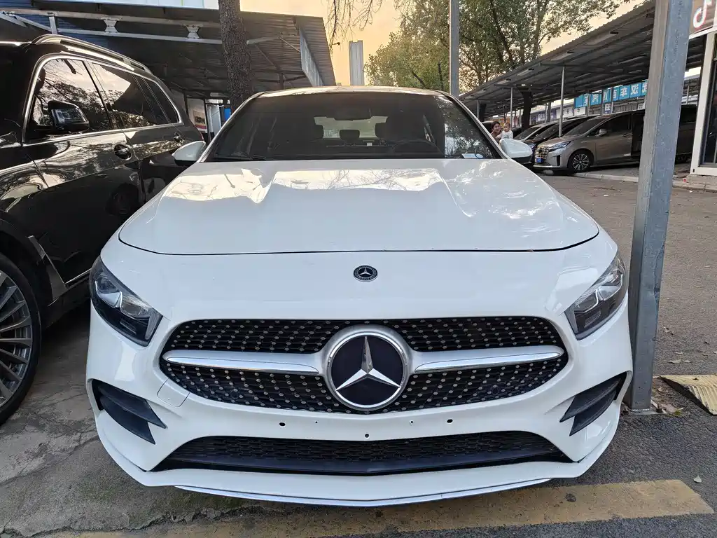 Mercedes-Benz A-Class 2021 A 200 L Sports Sedan Dynamic Type купить на сайте DeffCars