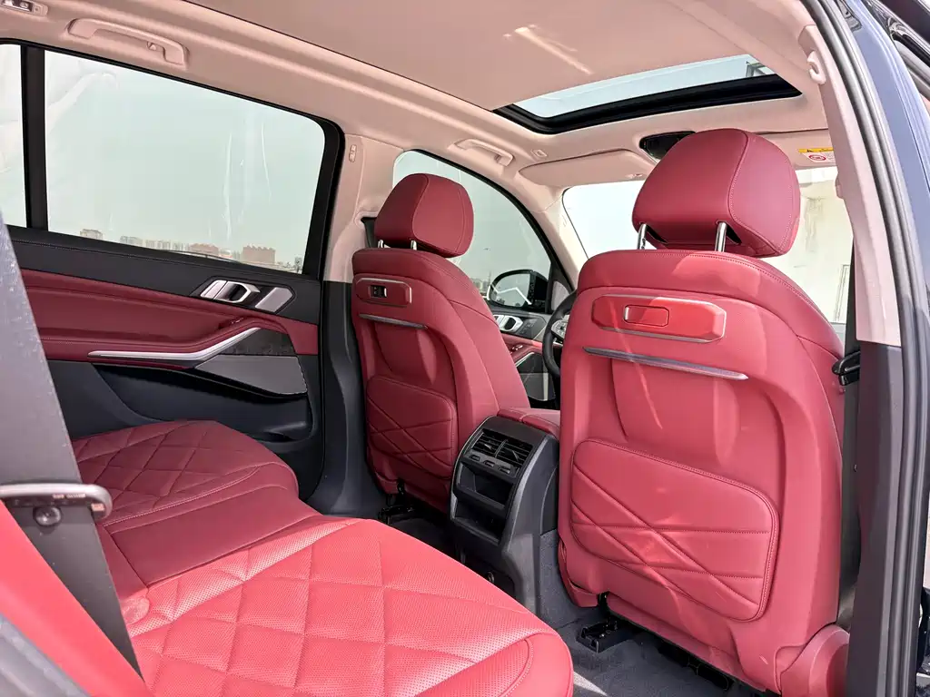 BMW X5 2025 xDrive 30Li Exclusive M Sports Night Package купить на сайте DeffCars