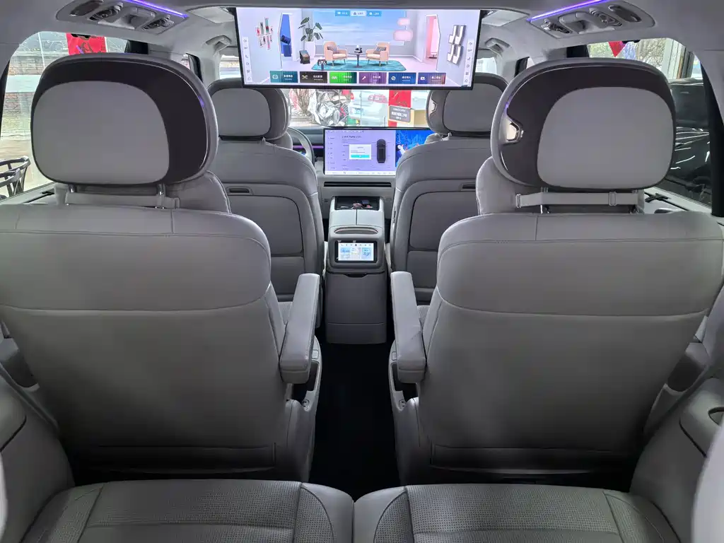 Lynk & Co 900 2025 2.0T Ultra купить на сайте DeffCars