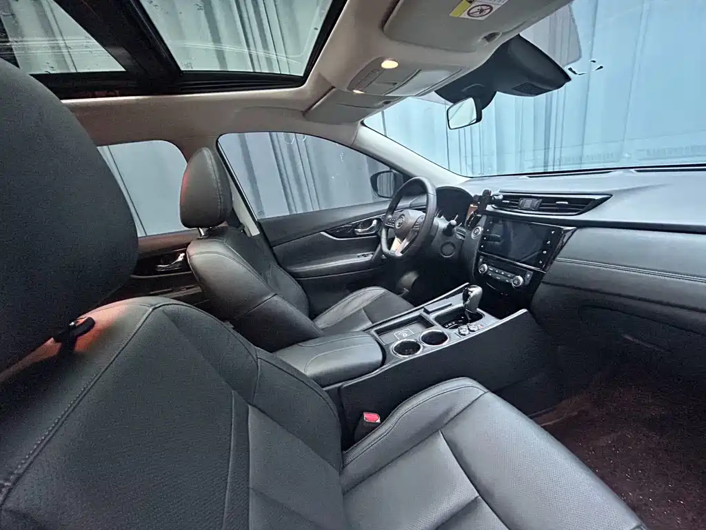 X-Trail 2023 Classic 2.0L Two-wheel drive Intelligent Comfort Edition купить на сайте DeffCars