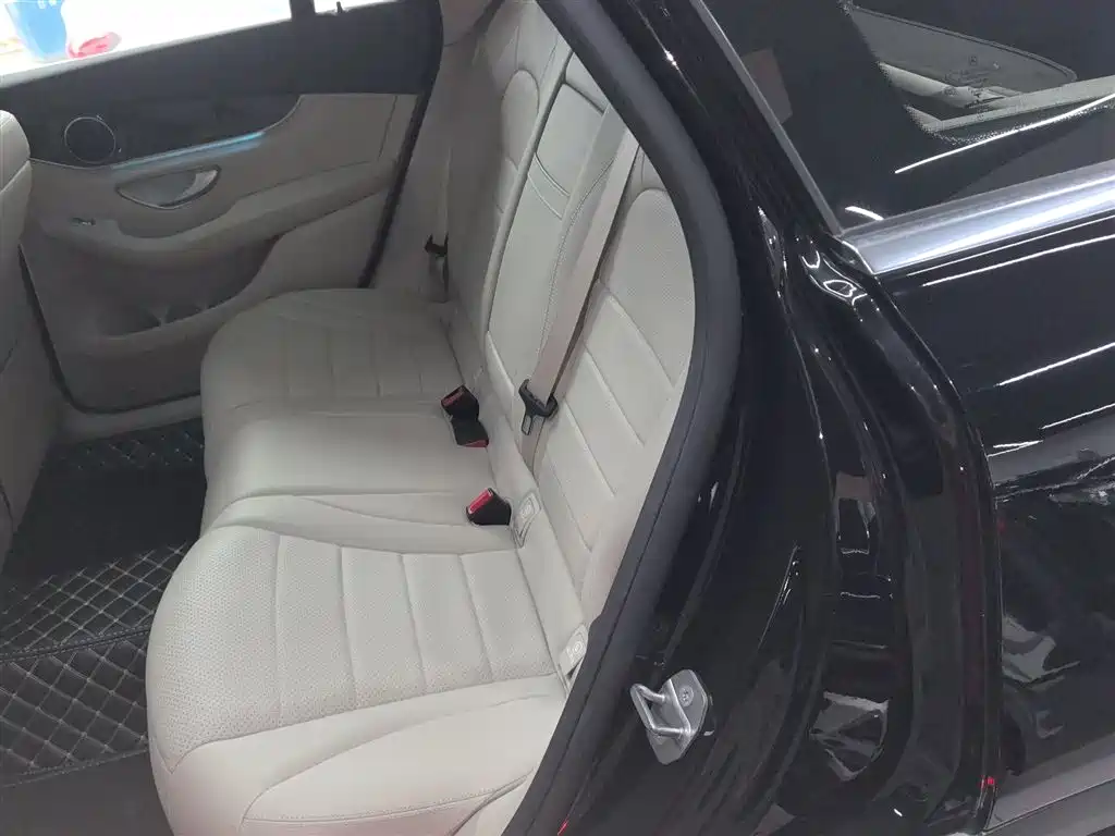 Mercedes-Benz GLC 2019 GLC 260 L 4MATIC luxury model купить на сайте DeffCars