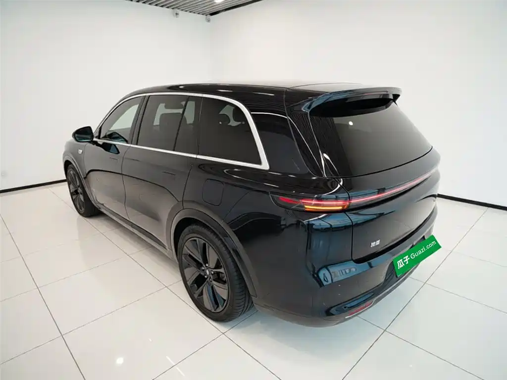 Ideal L8 2024 Ultra купить на сайте DeffCars