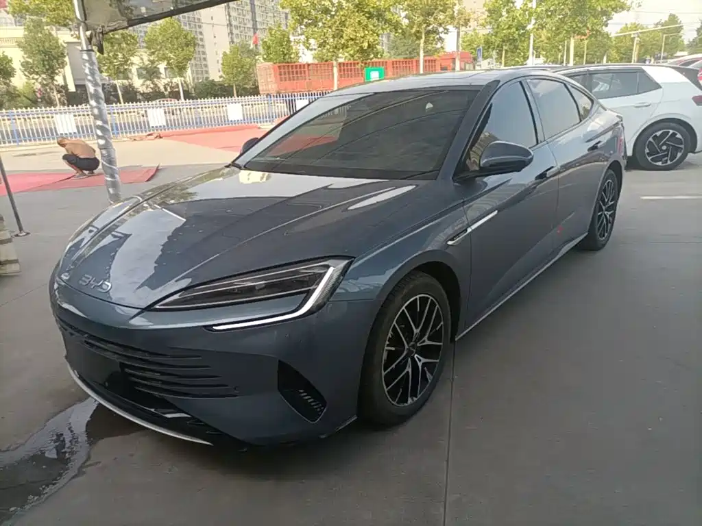Seal 2023 DM-i 1.5T 121km Honor Edition купить на сайте DeffCars