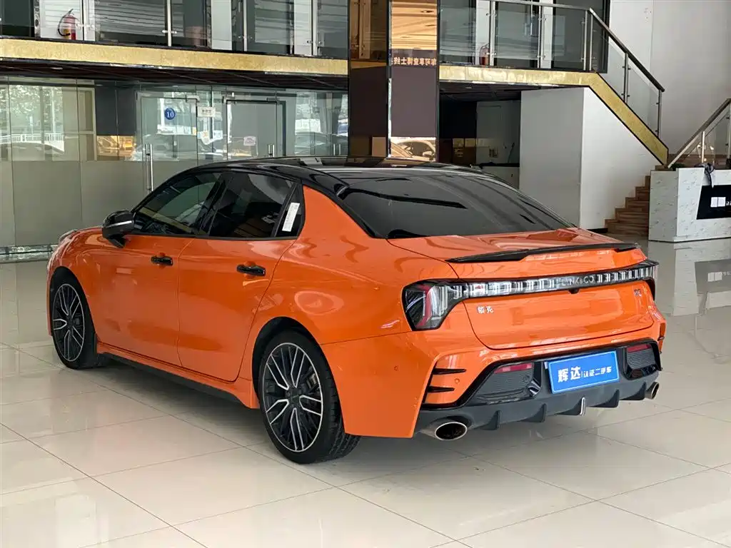 Lynk & Co 03 2023 2.0TD DCT Halo купить на сайте DeffCars