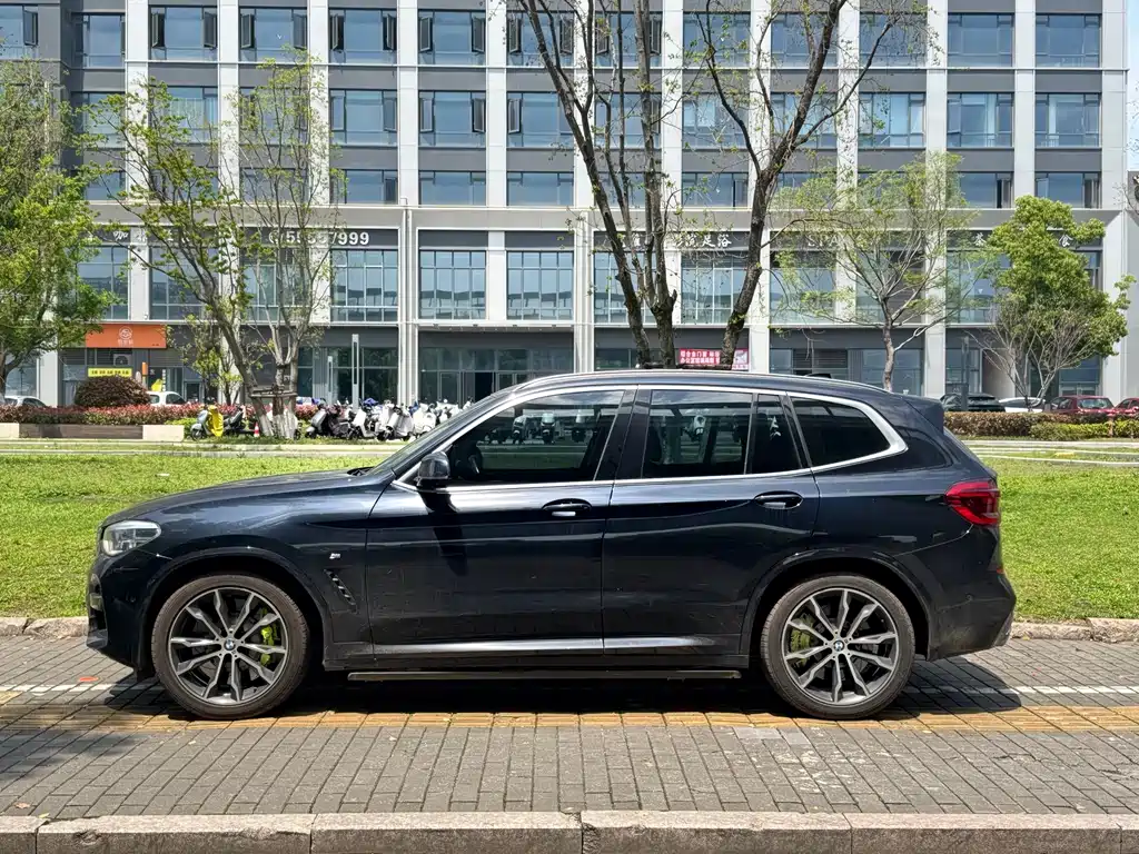BMW X3 2022 Facelift xDrive30i Exclusive M Night Package купить на сайте DeffCars