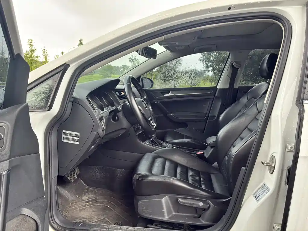Golf 2015 1.4TSI automatic luxury model купить на сайте DeffCars