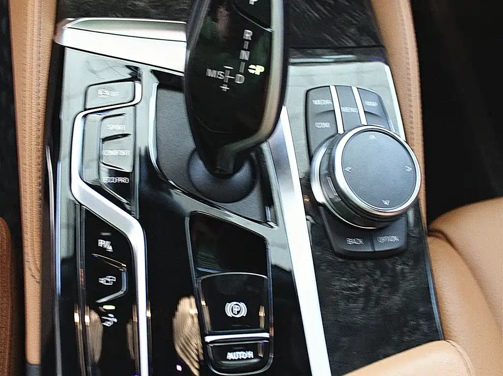 BMW 6 Series GT 2022 630i M Sports Package купить на сайте DeffCars