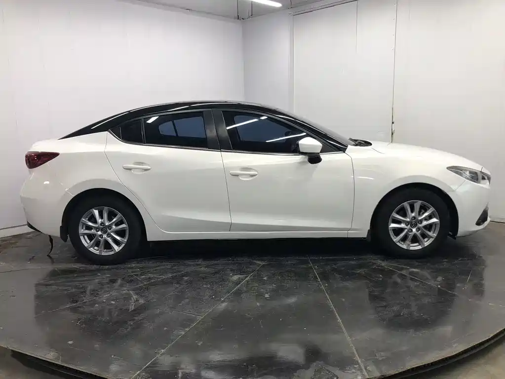 Mazda3 Angkesela 2014 sedan 1.5L automatic luxury model купить на сайте DeffCars