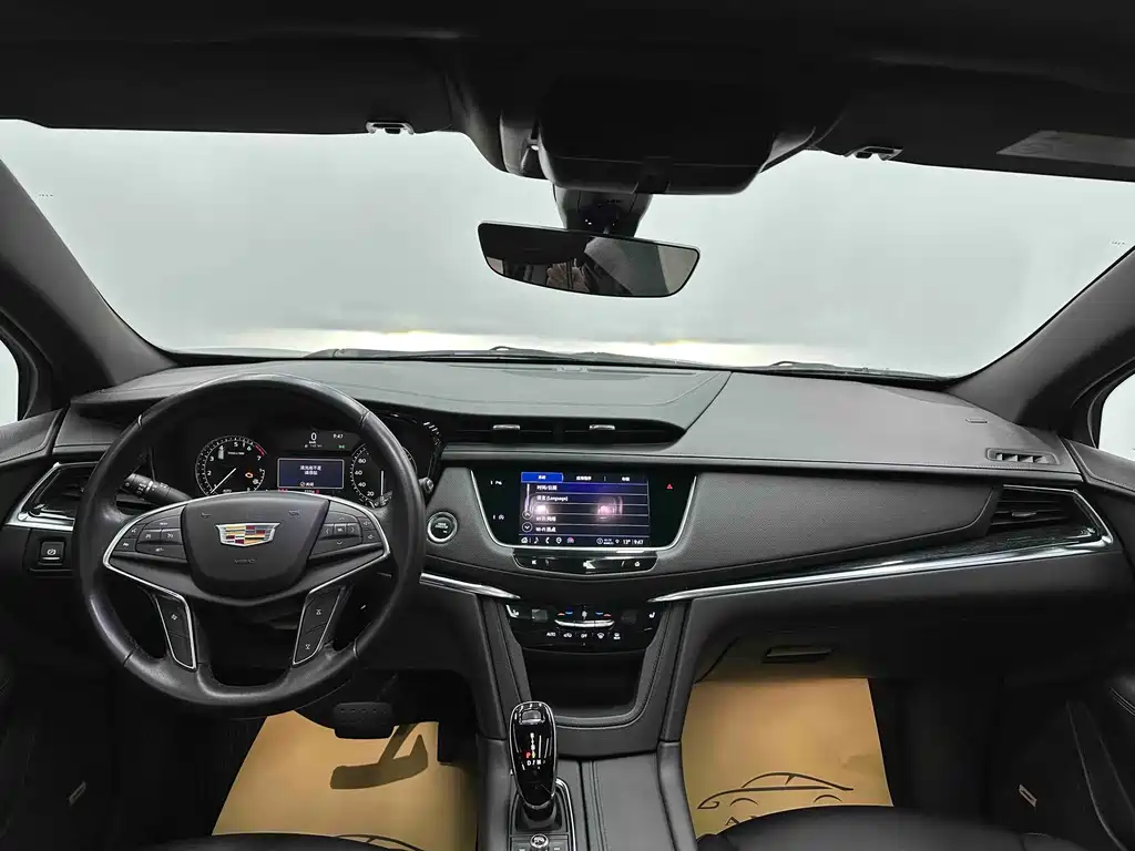 Cadillac XT5 2020 facelift 28T luxury model купить на сайте DeffCars