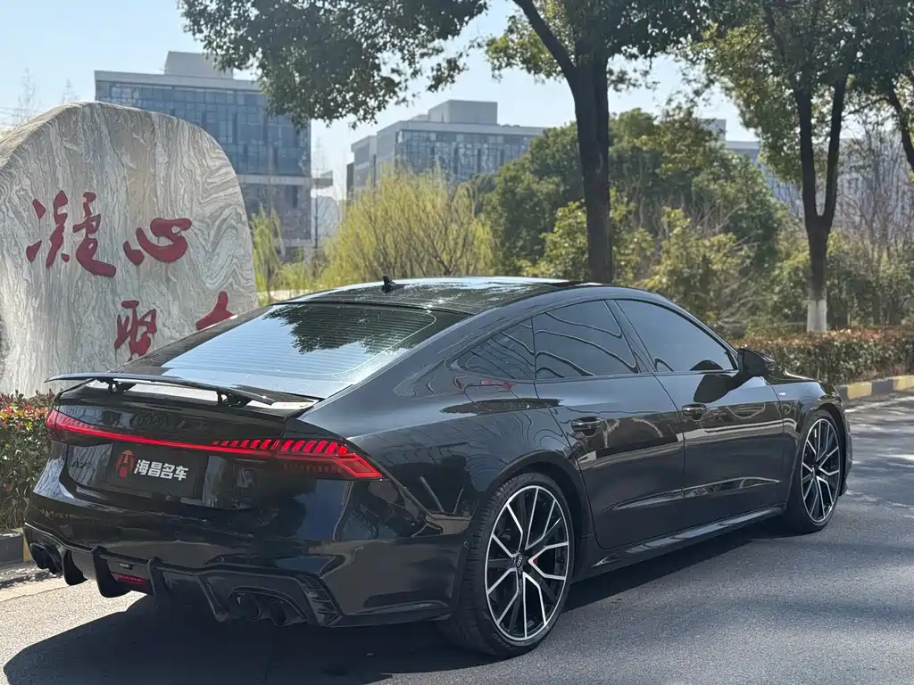 Audi A7 2019 55 TFSI quattro dynamic купить на сайте DeffCars
