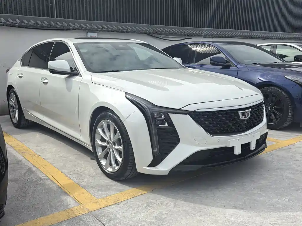Cadillac CT5 2024 28T Luxury Pro купить на сайте DeffCars