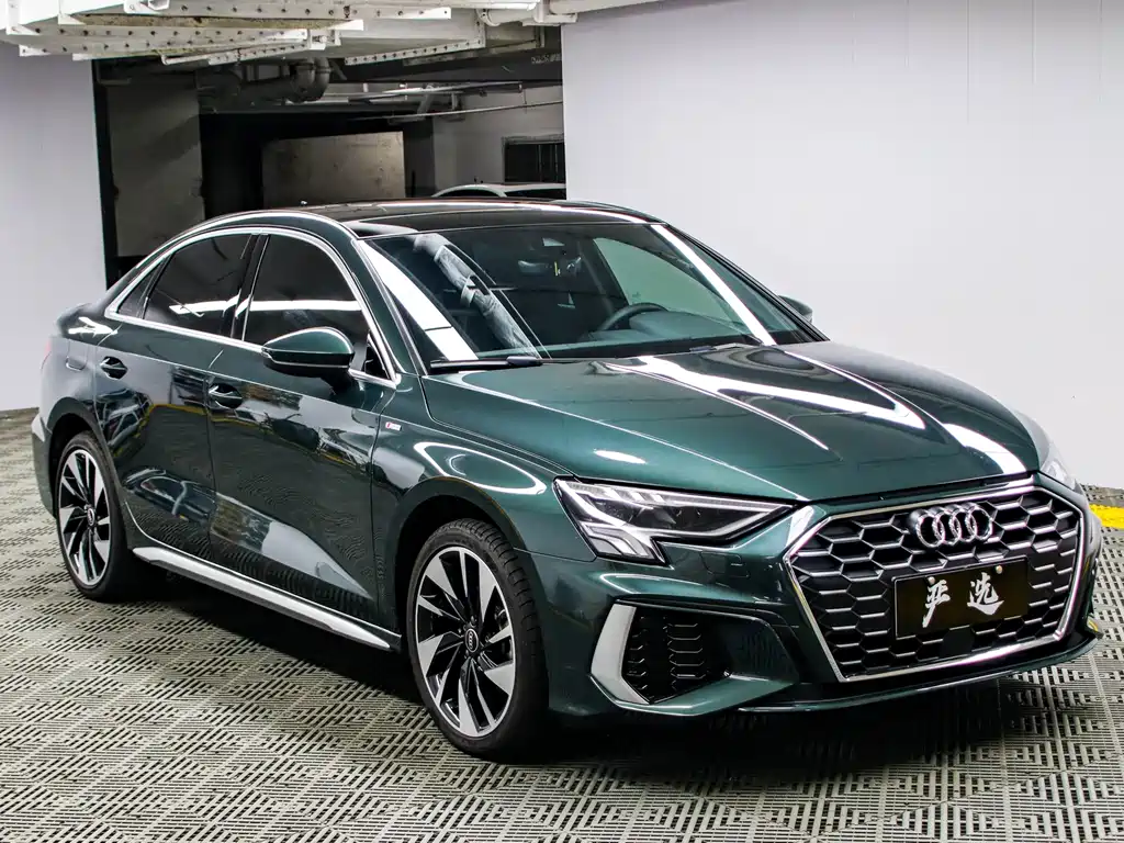 Audi A3 2023 A3L Limousine 35 TFSI Fashion Sporty купить на сайте DeffCars