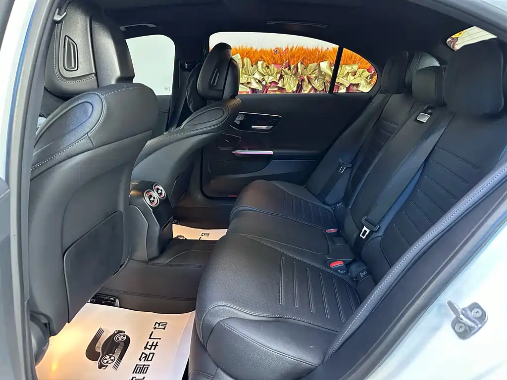 Mercedes-Benz C-Class 2025 C 260 L Sports Edition купить на сайте DeffCars
