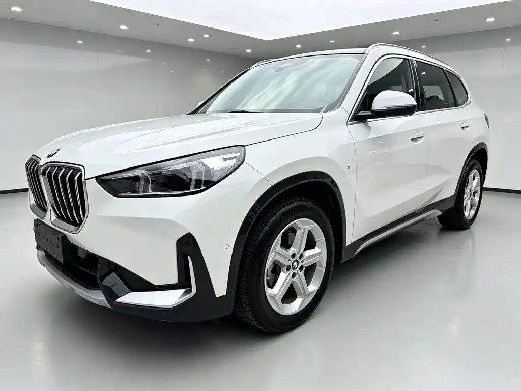 BMW X1 2023 sDrive20Li X Design Package купить на сайте DeffCars