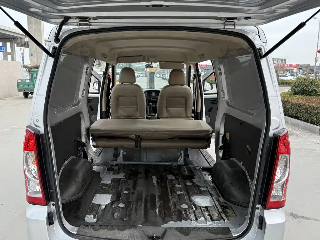 Wuling Rongguang S 2021 1.2L standard window-sealed car, air-conditioned version, 5-seat LSI купить на сайте DeffCars