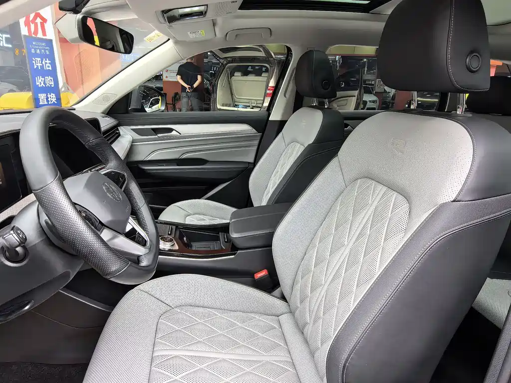 Lanxun 2024 380TSI four-wheel drive R-Line cruise version купить на сайте DeffCars