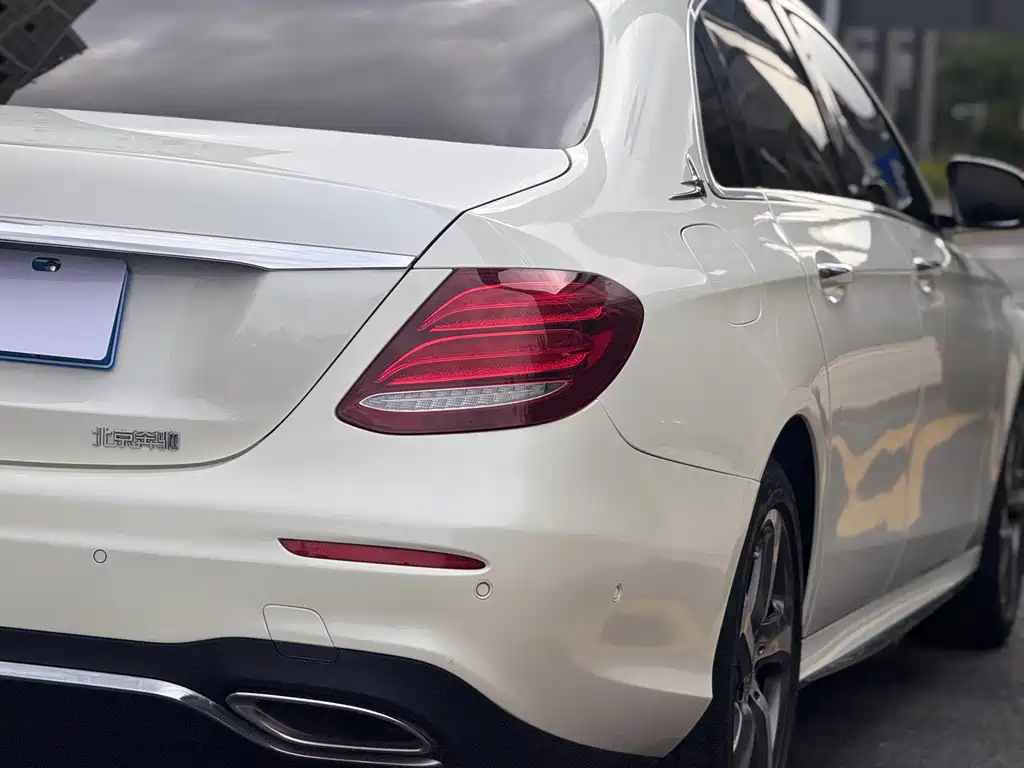 Mercedes-Benz E-Class 2018 E 300 L Sporty and Stylish купить на сайте DeffCars