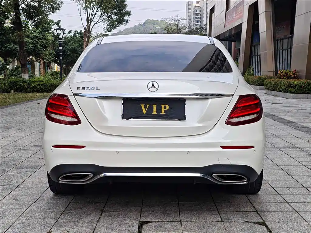 Mercedes-Benz E-Class 2019 E 200 L Sports купить на сайте DeffCars