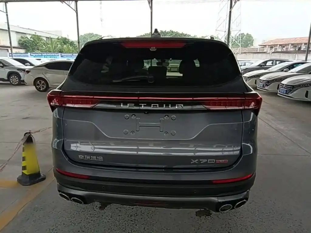 Jietu X70 PLUS 2023 model 1.6T DCT powerhouse 5 seats купить на сайте DeffCars