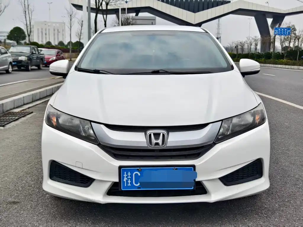 Fengfan 2017 1.5L CVT Comfort Edition купить на сайте DeffCars