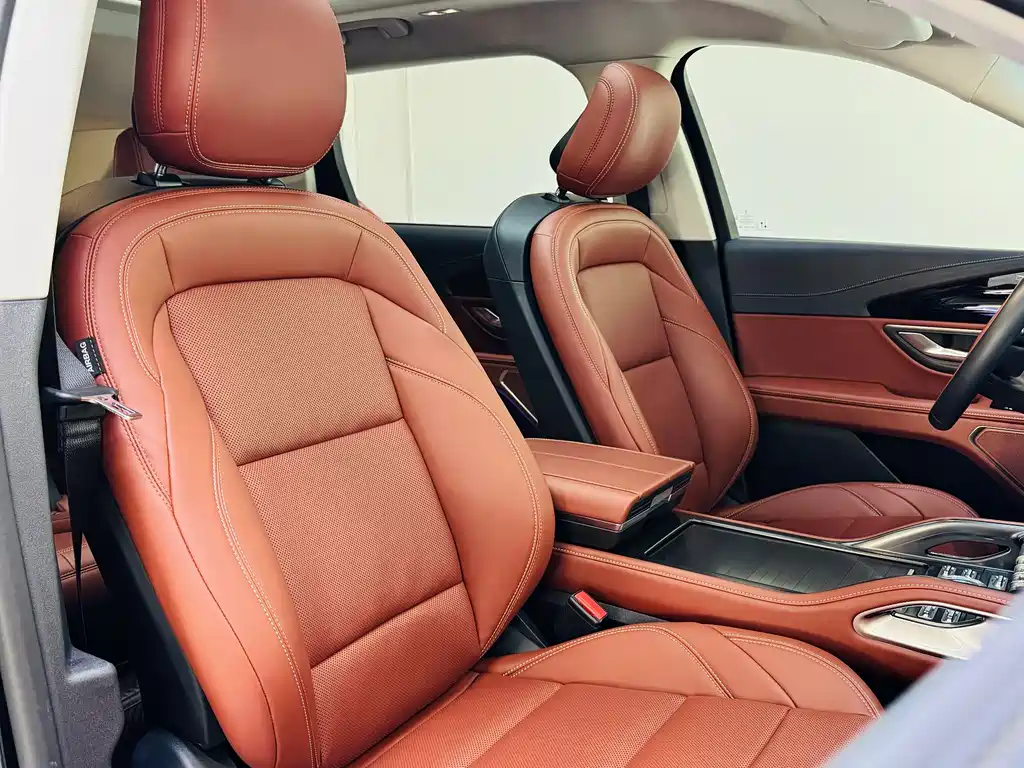 Voyager 2023 2.0T four-wheel drive premium version купить на сайте DeffCars