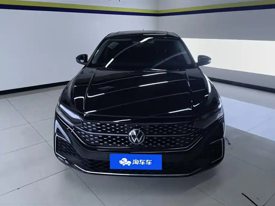 Passat 2022 330TSI Starry Sky Elite Edition купить на сайте DeffCars