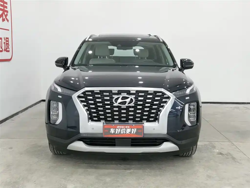 Paristi 2021 3.5L automatic four-wheel drive GLS купить на сайте DeffCars