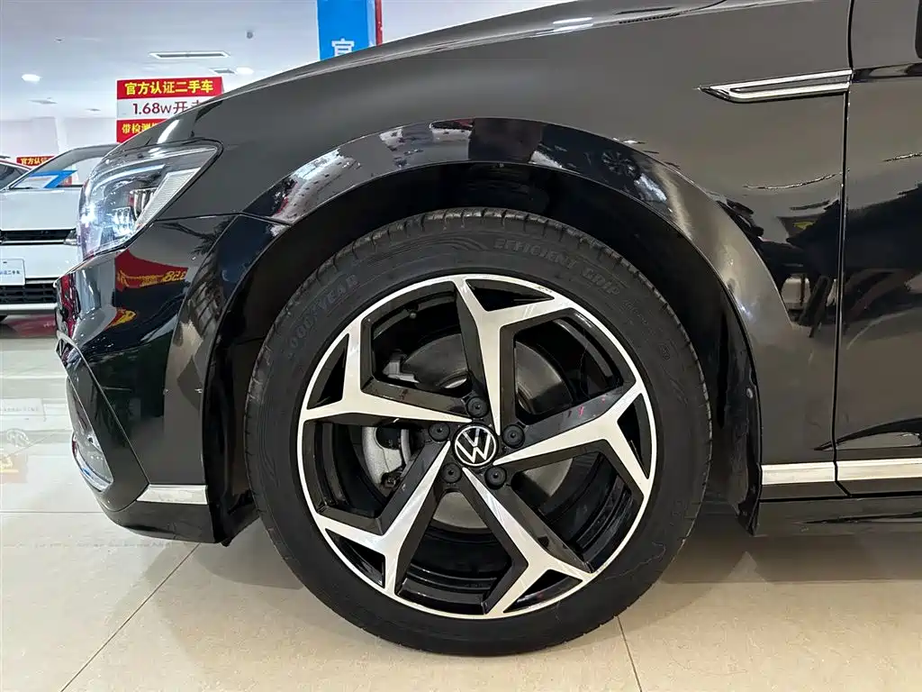 Magotan 2023 2 million commemorative edition 330TSI DSG leading model купить на сайте DeffCars
