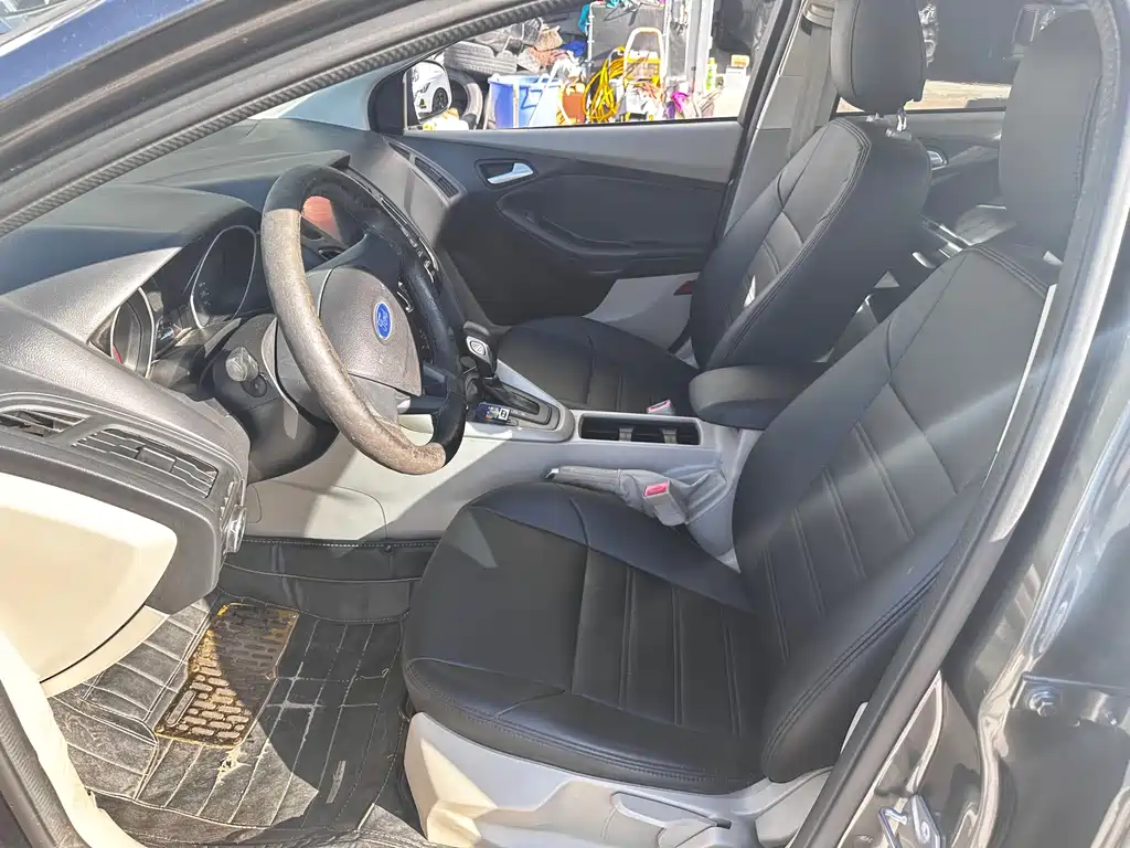 Focus 2017 sedan 1.6L automatic comfort smart mobility version купить на сайте DeffCars