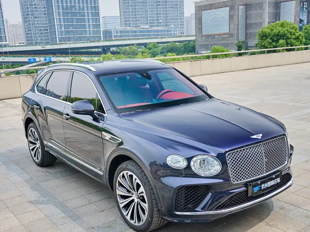 Bentayga 2022 4.0T V8 купить на сайте DeffCars