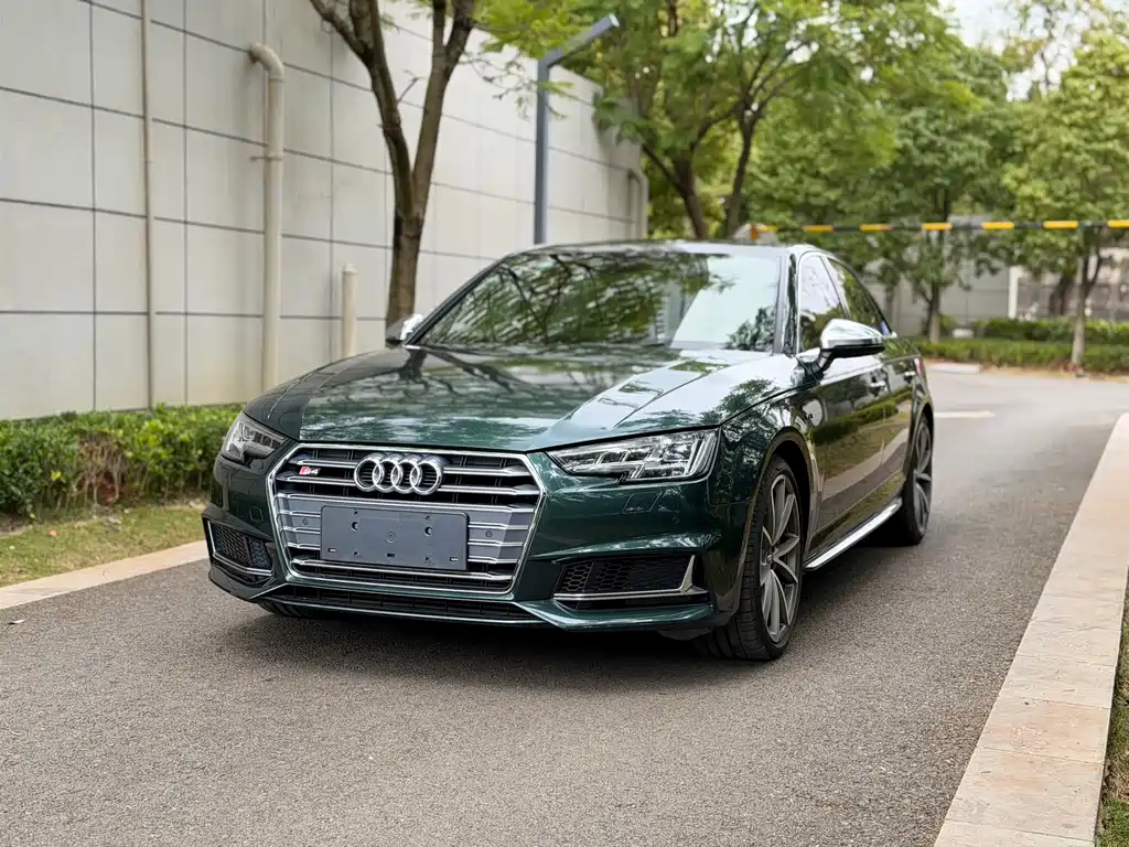 Audi S4 2018 S4 3.0TFSI купить на сайте DeffCars