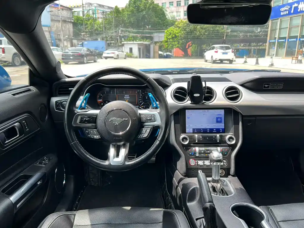 Mustang 2019 2.3L EcoBoost купить на сайте DeffCars